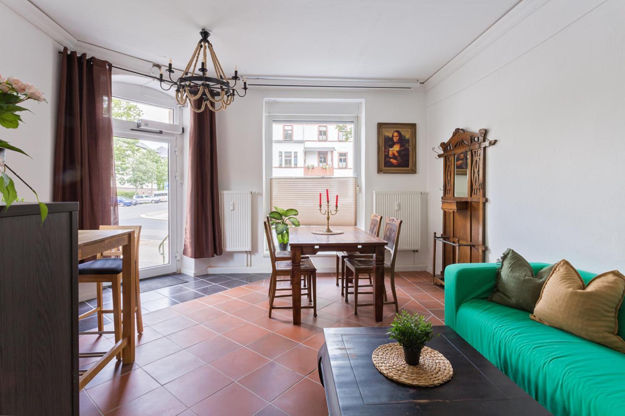 Doppelzimmer III Gaestezimmer In Unterkunft Mit Gemeinschaftsbad Und Gemeinschaftskueche Chemnitz Exterior foto